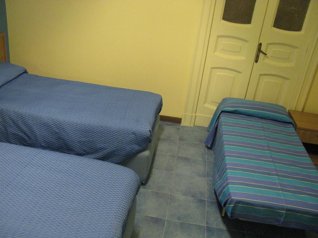 Duomo 89 Bed & Breakfast Наполи Екстериор снимка