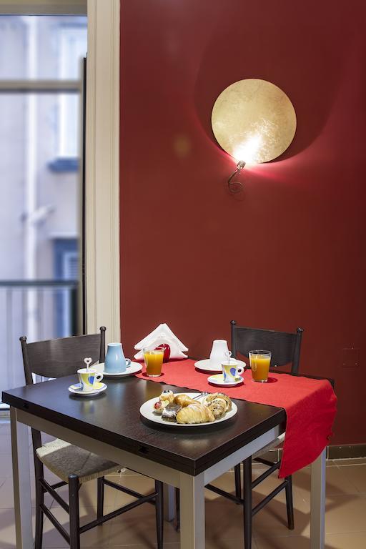 Duomo 89 Bed & Breakfast Наполи Екстериор снимка